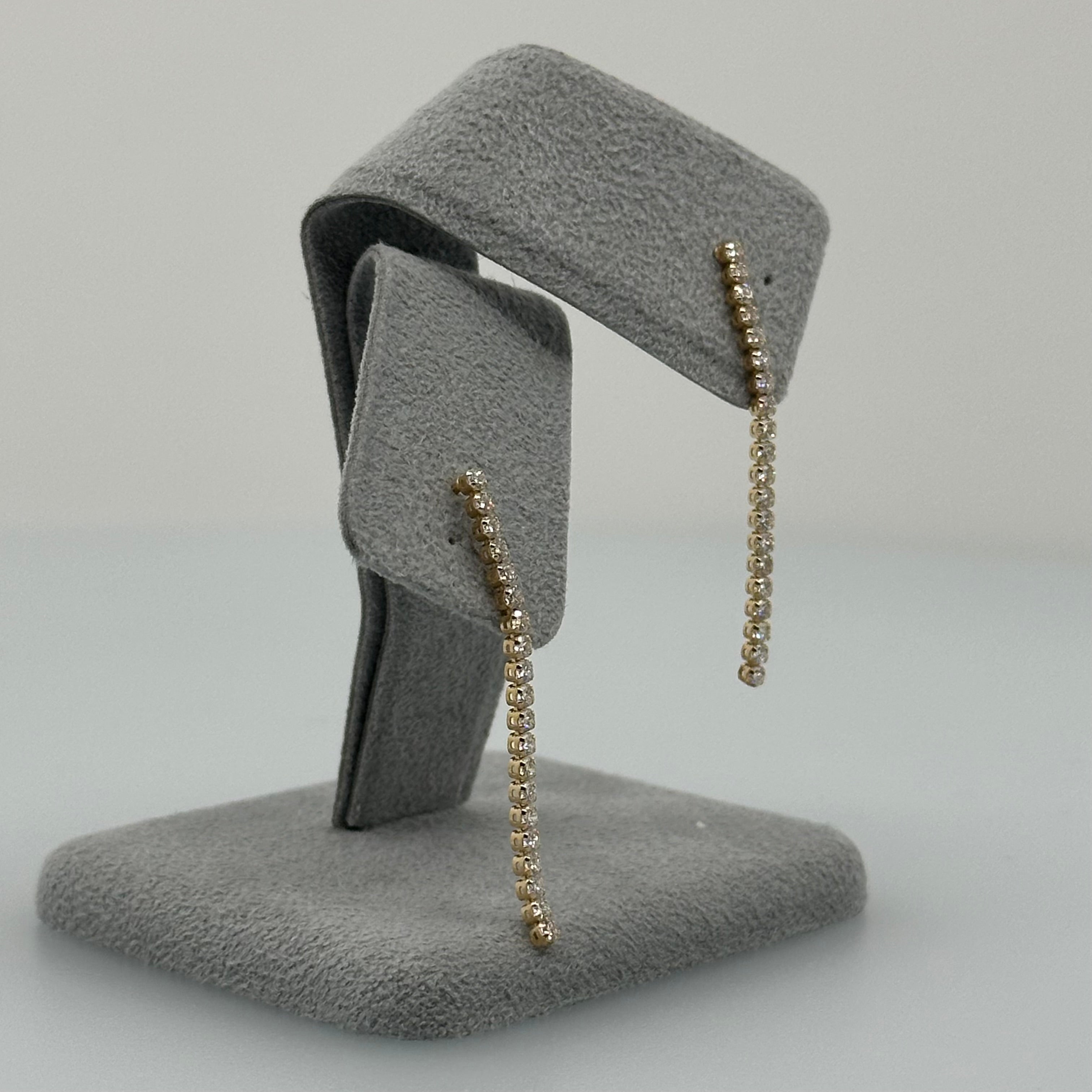 ［一点物/エタンスレ］ピアス ダイヤ 0.5ct前後×2｜A Jewelry Box 公式通販サイト
