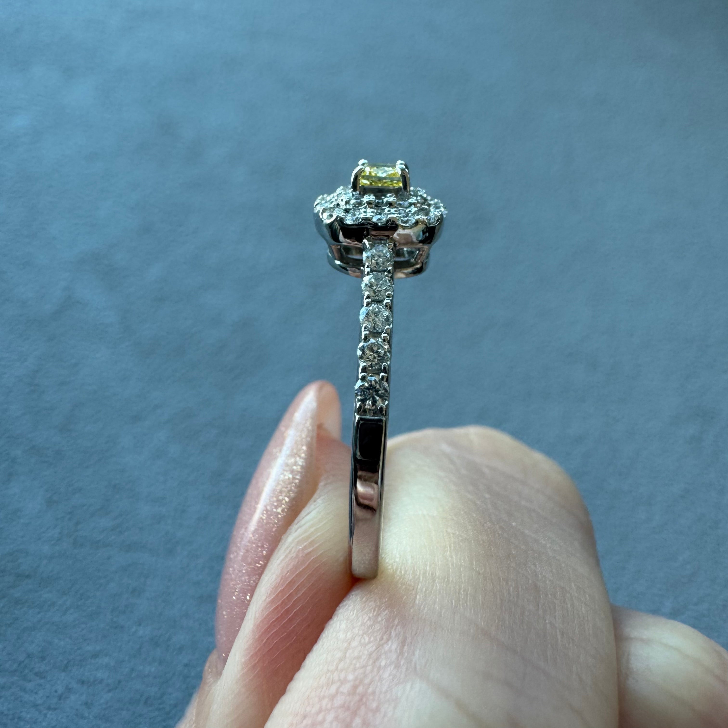 ［ジョーヌ］リング ファンシーインテンスイエローダイヤ SQ 0.13ct前後｜A Jewelry Box 公式通販サイト