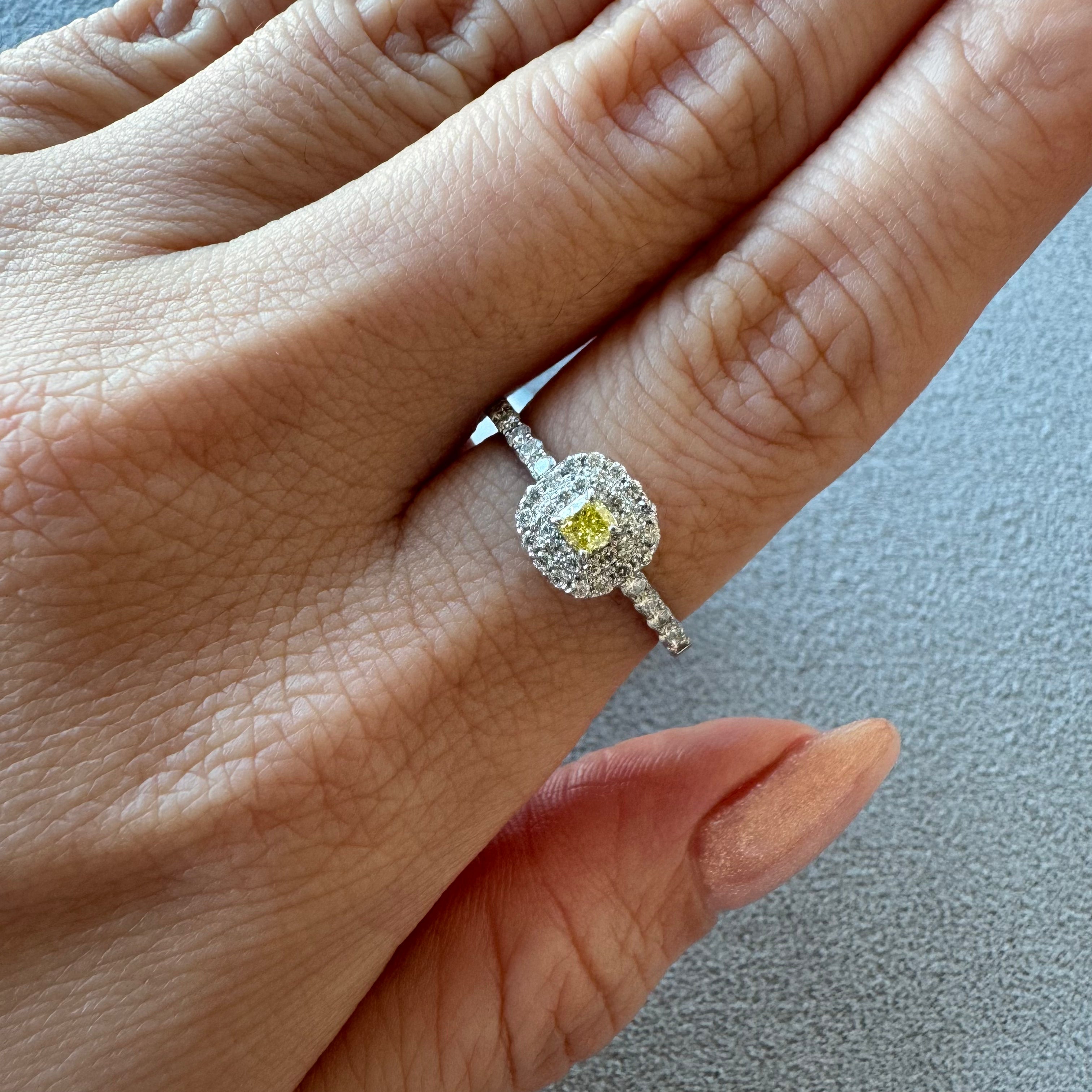 ［ジョーヌ］リング ファンシーインテンスイエローダイヤ SQ 0.13ct前後｜A Jewelry Box 公式通販サイト