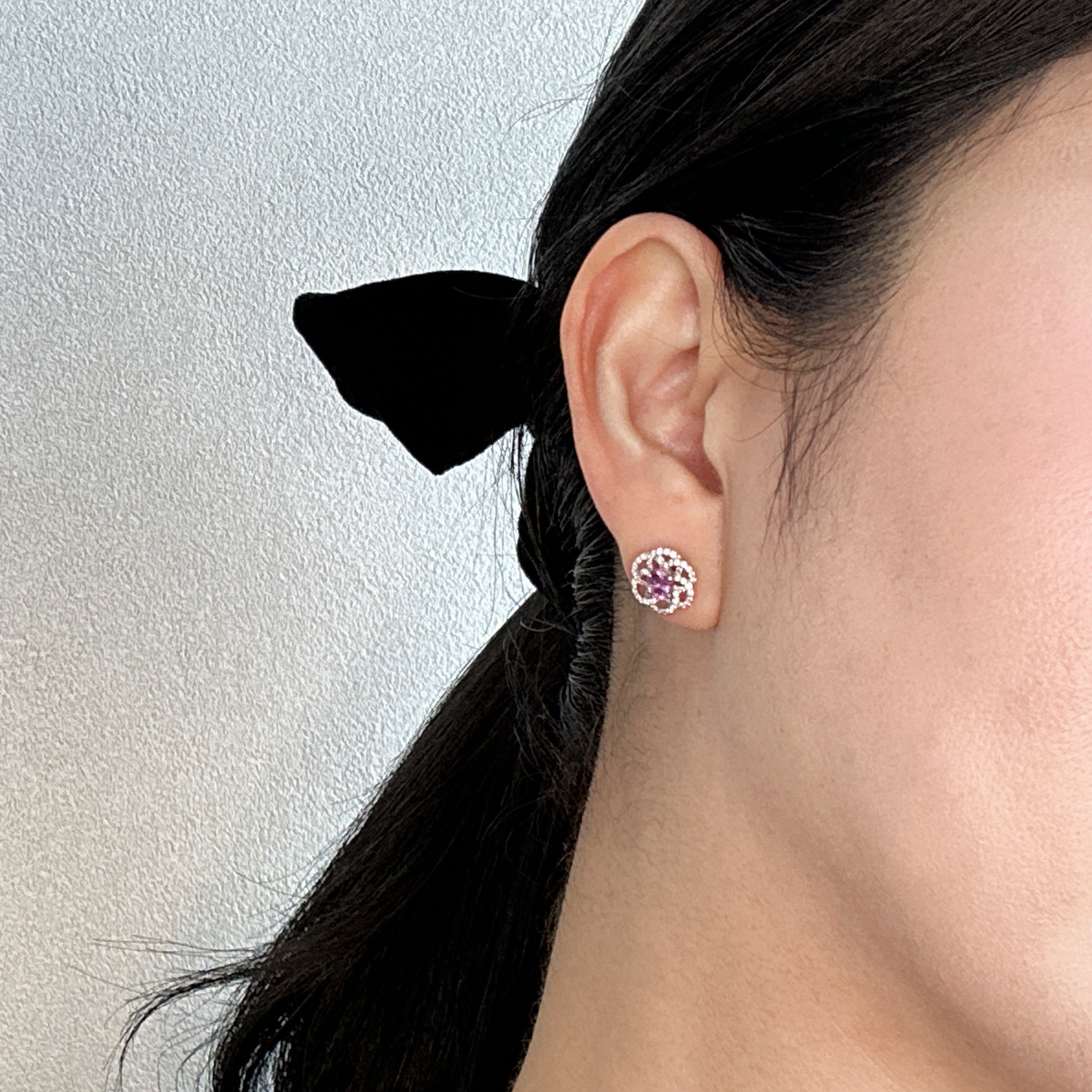 ［カメリアの🐢子ちゃん］ピアス ピンクサファイア 0.4ct×2 OV｜A Jewelry Box 公式通販サイト