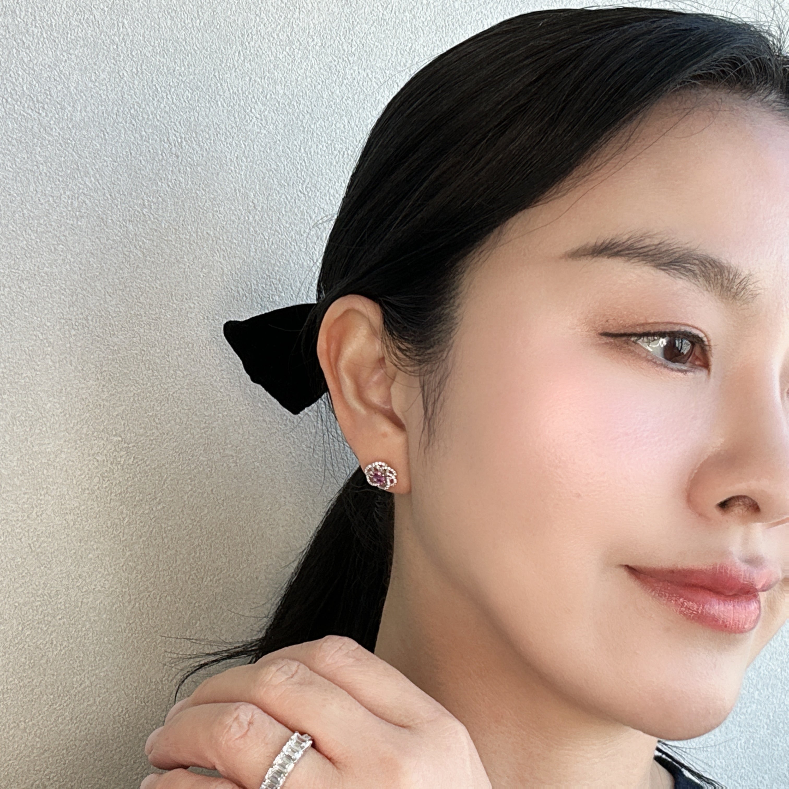 ［カメリアの🐢子ちゃん］ピアス ピンクサファイア 0.4ct×2 OV｜A Jewelry Box 公式通販サイト