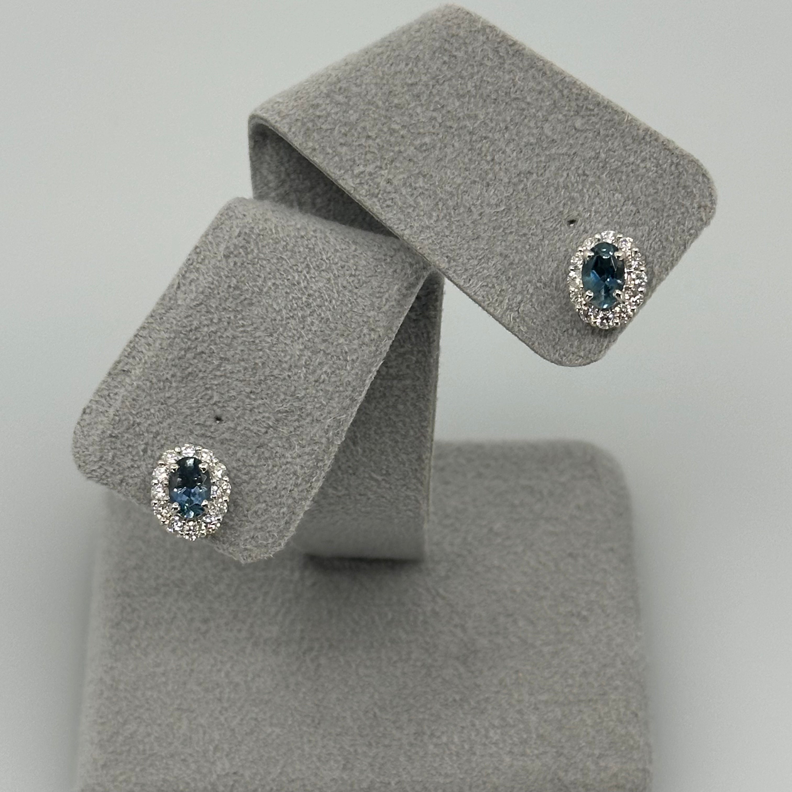 [一点物]アクアマリンピアス 中石0.39ct前後×2 OV PT