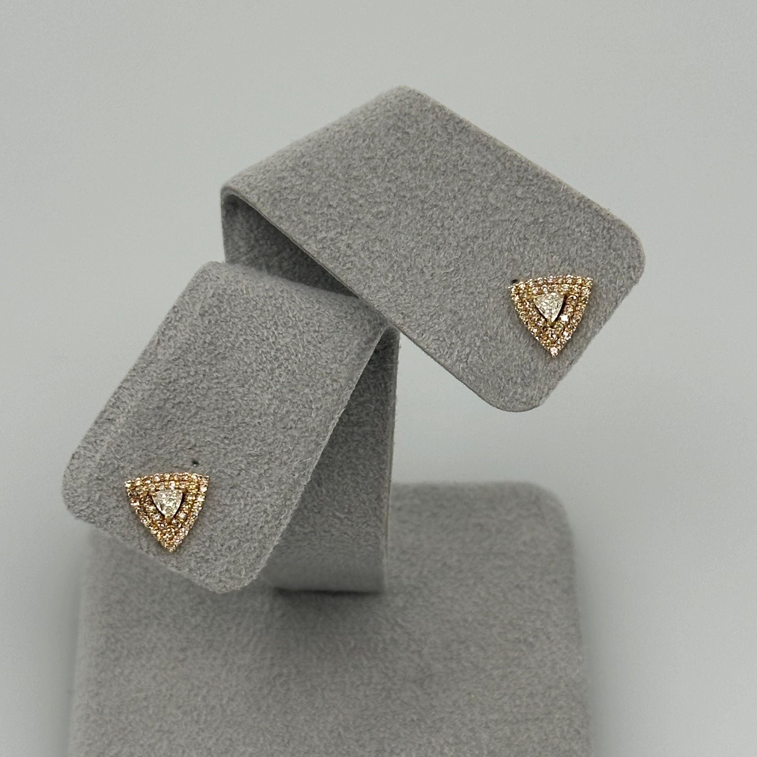 [一点物]ダイヤトリリアントカット ピアス 中石0.23ct前後×2 TR PT/YG