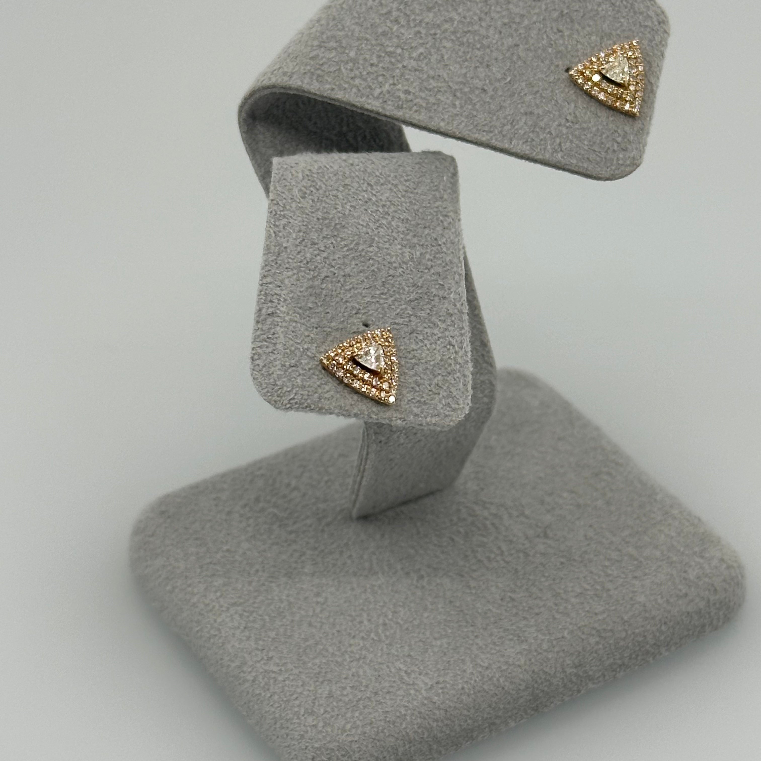 [一点物]ダイヤトリリアントカット ピアス 中石0.23ct前後×2 TR PT/YG