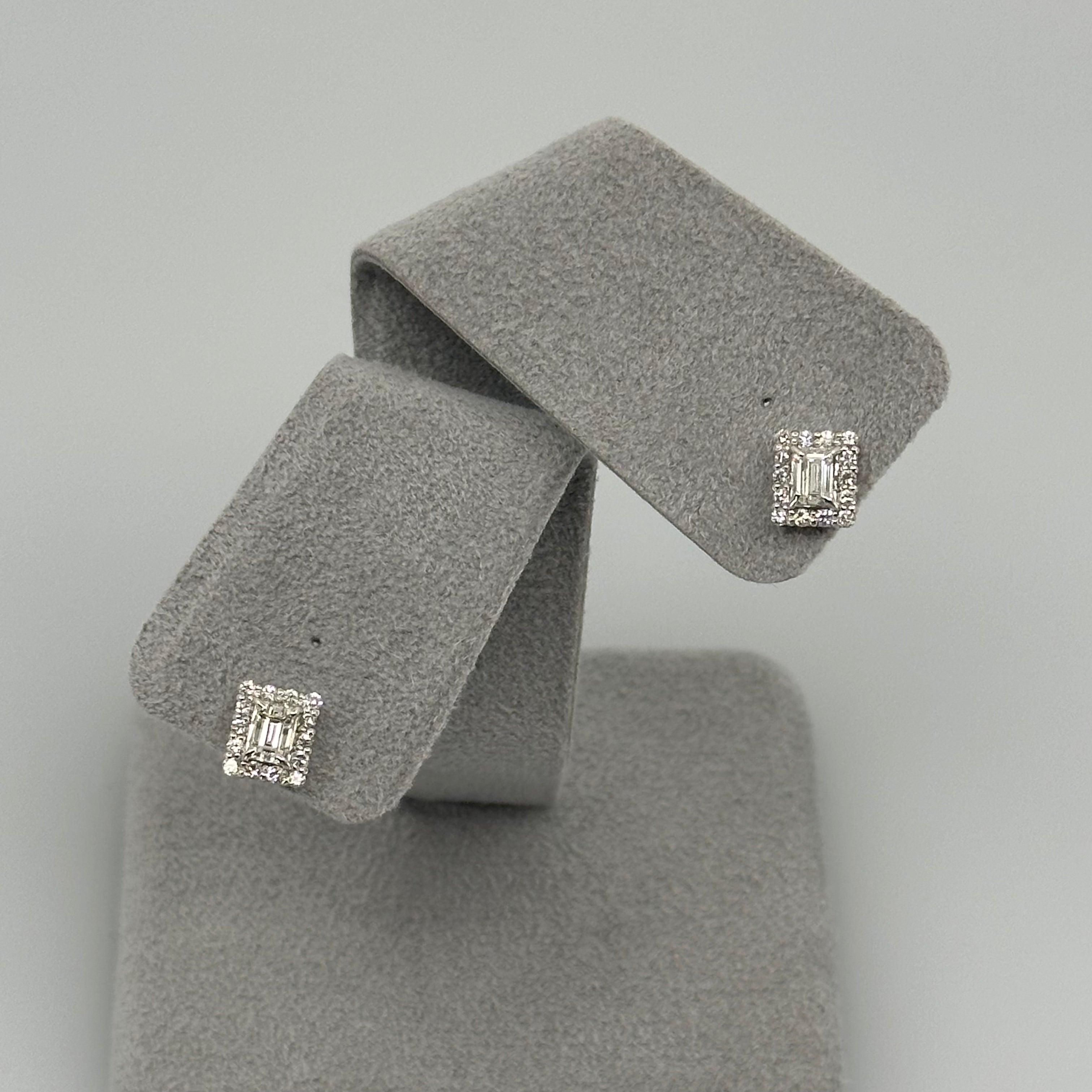 [一点物]ダイヤピアス 中石0.28ct前後×2 BK PT