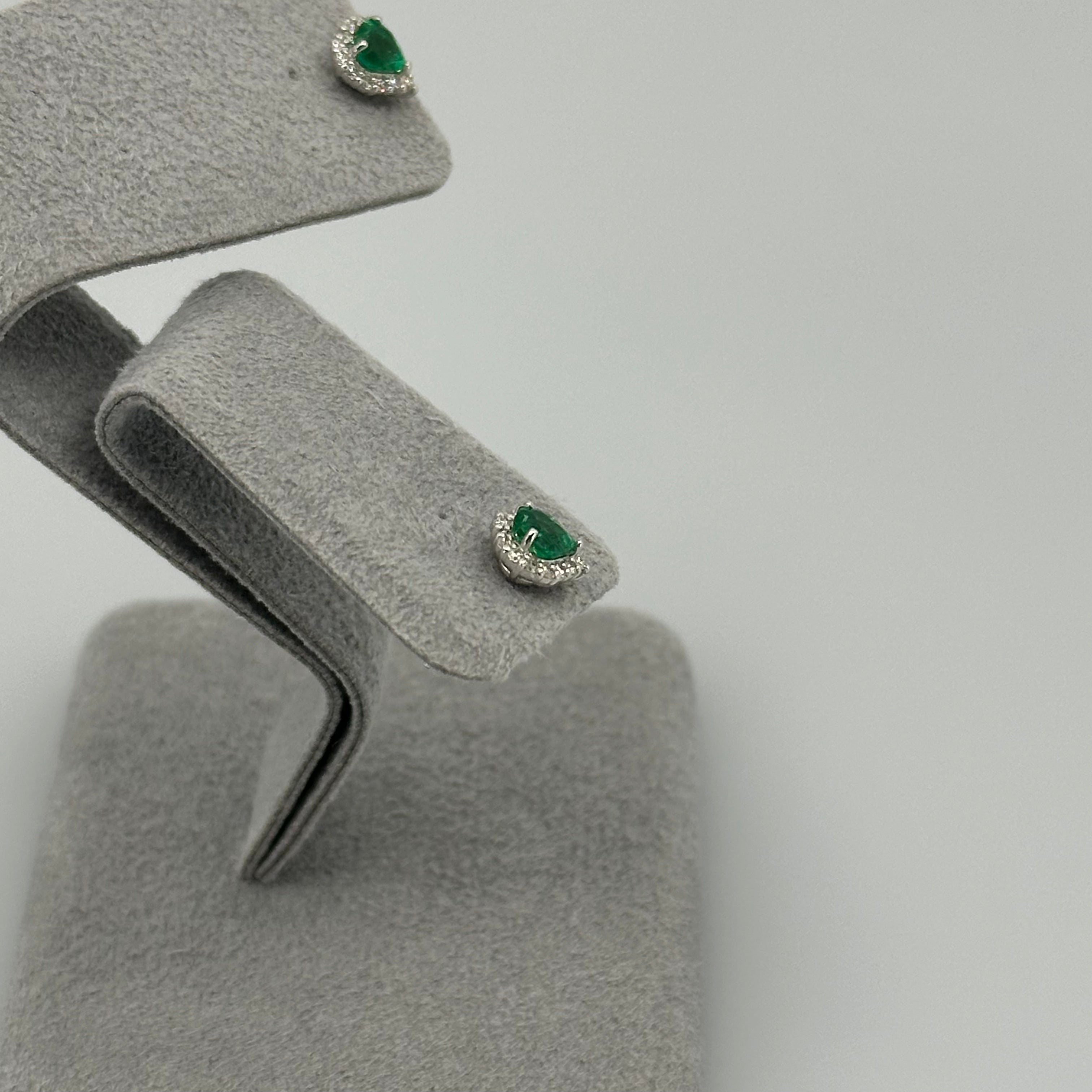 ［一点物］ エメラルドピアス 中石0.3ct前後×2 HS PT