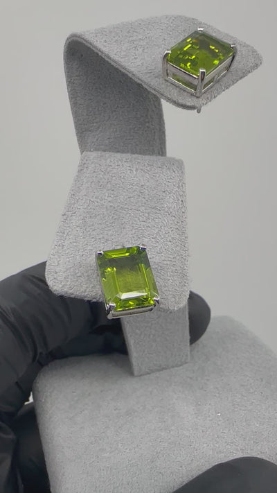【フロリナ】ピアス ペリドット2ct前後×2 SQ｜A Jewelry Box 公式通販サイト