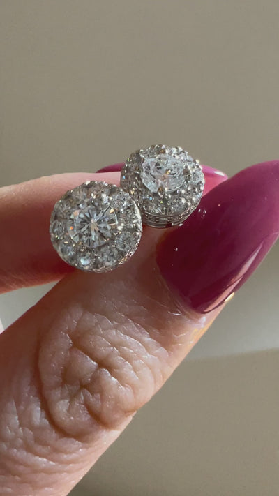 中石0.3CTポインターシリーズ パヴェピアス｜A Jewelry Box 公式通販サイト