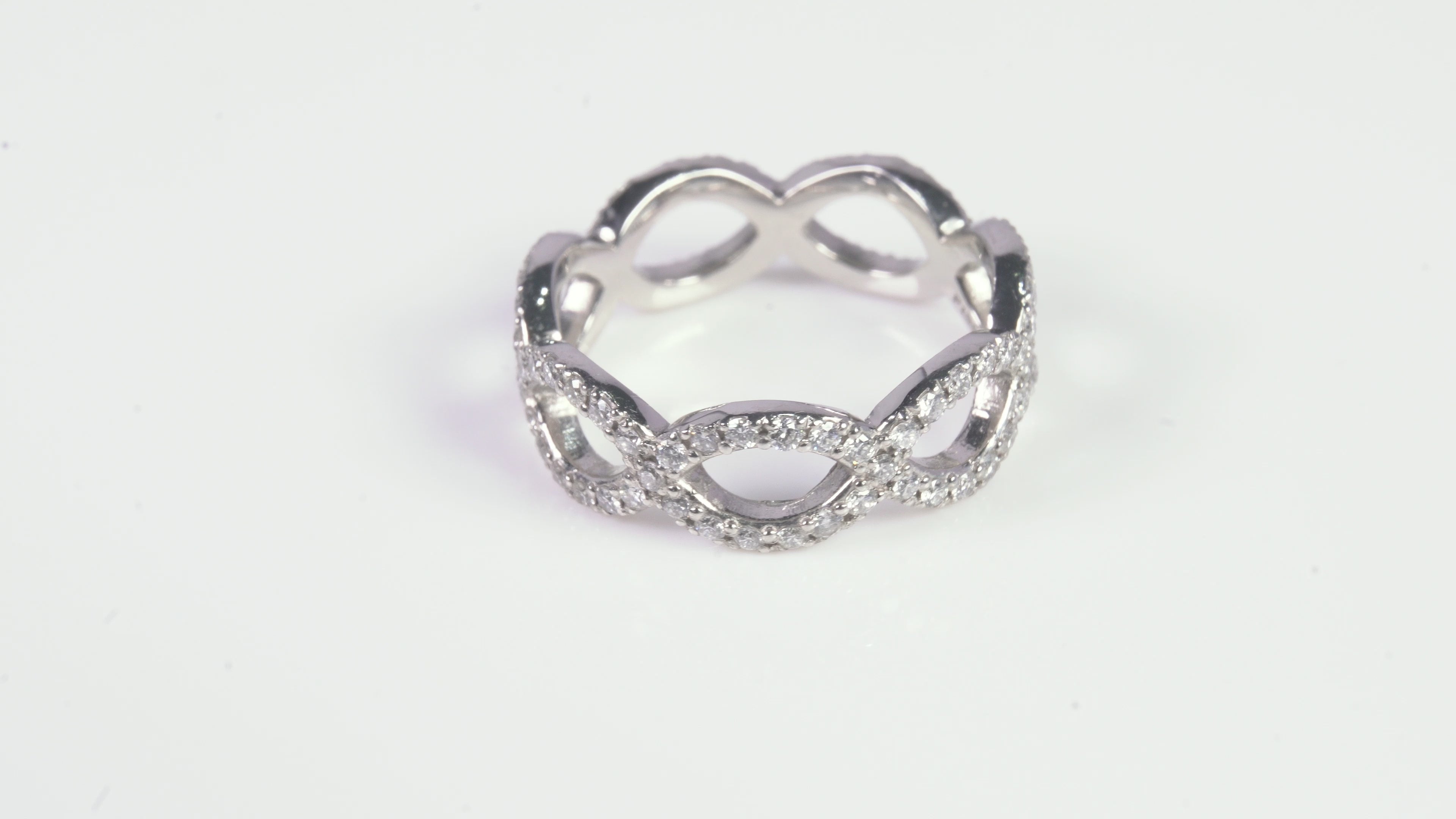 アポトラリング〜グランデ｜A Jewelry Box 公式通販サイト