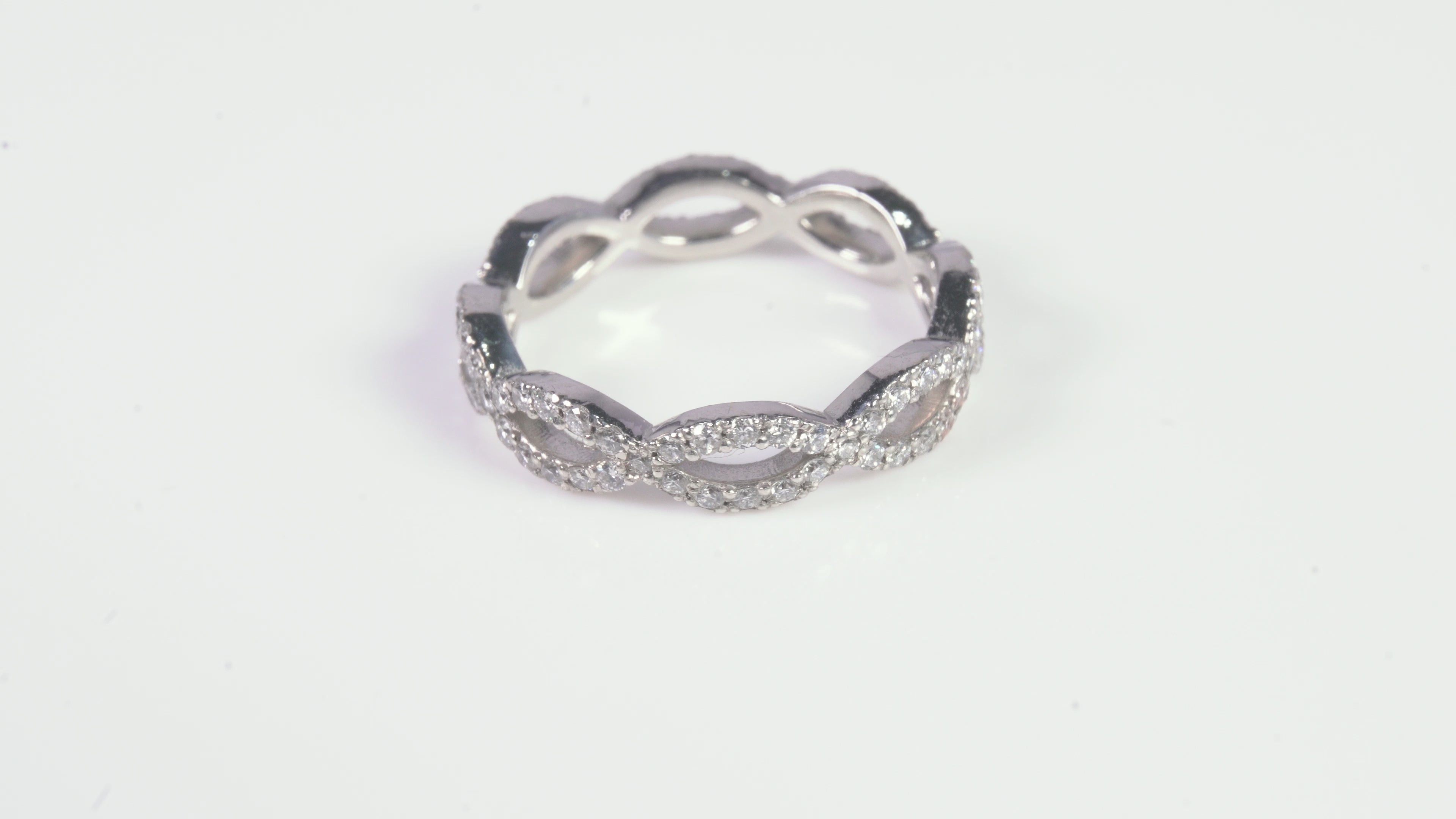 アポトラピッコロ］ ダイヤモンドフルエタニティリング | A Jewelry