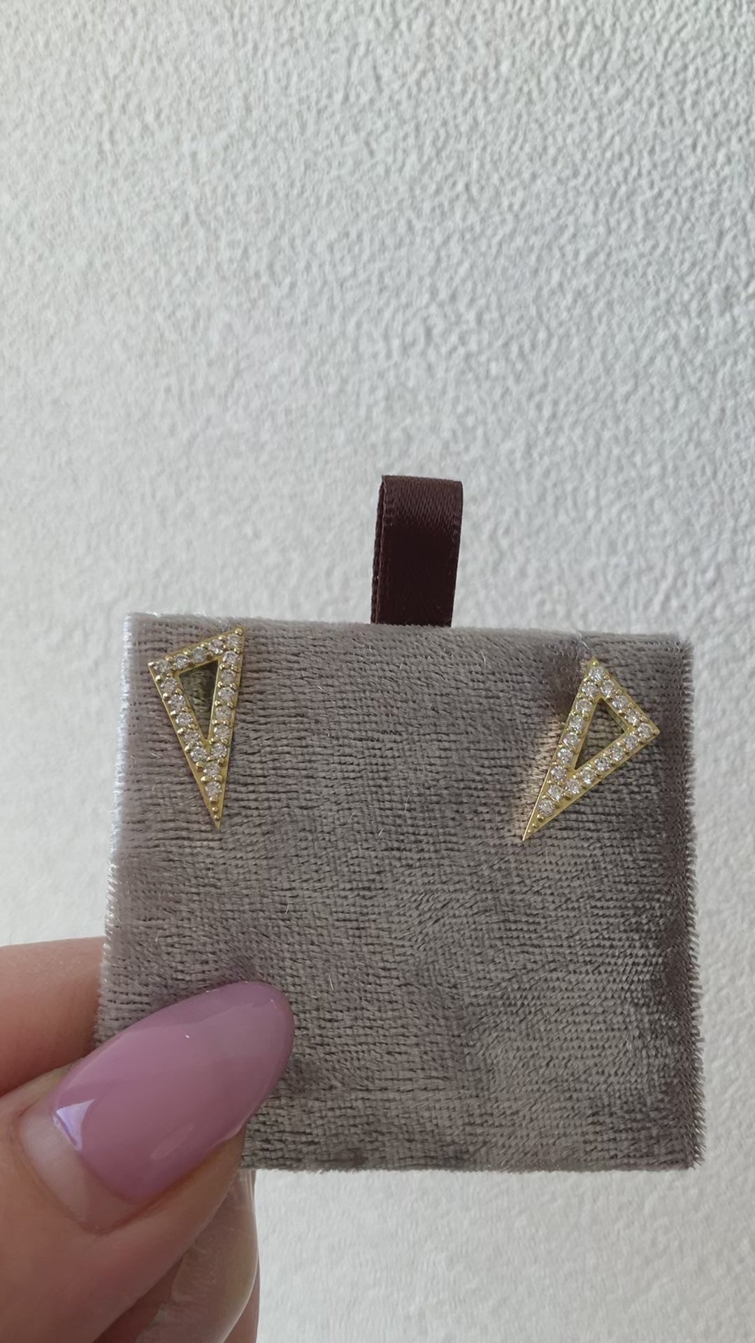 三角　ダイヤピアス D0.2ct×2前後｜A Jewelry Box 公式通販サイト