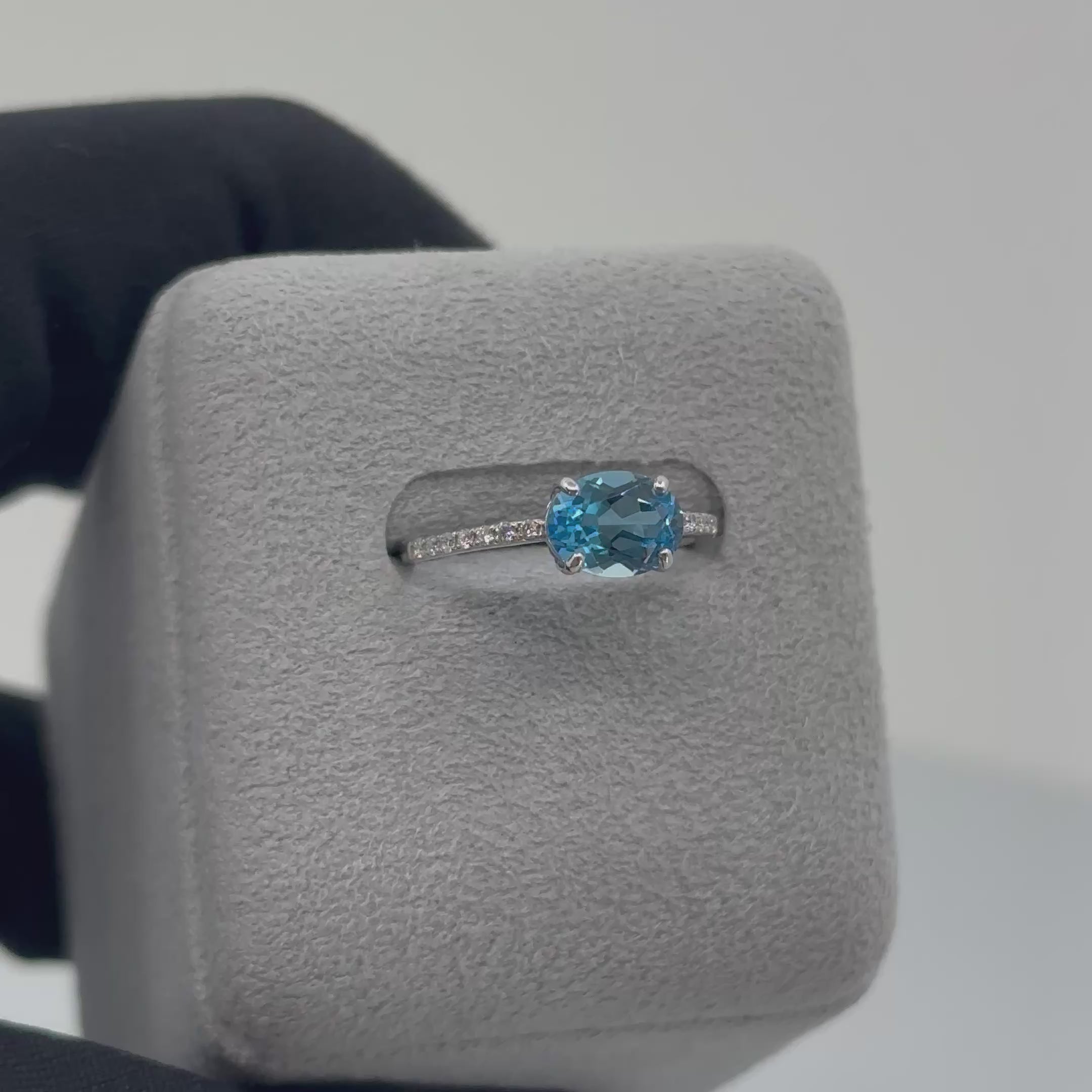 アート&クラフトジュエリー エクラ12月号 【特別な日を照らす幸福感ジュエリー7選】 @eclat